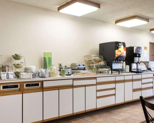 Quality Inn Brandon - main image