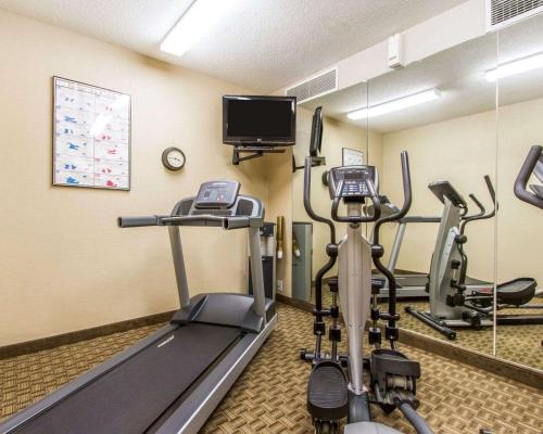 MainStay Suites Brentwood - image 5