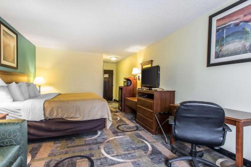 Quality Inn & Suites Memphis East