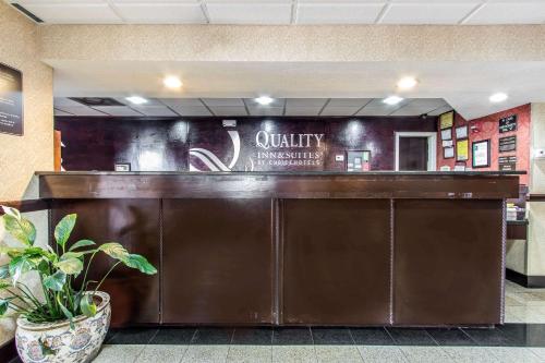 Quality Inn & Suites Memphis East