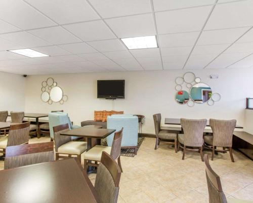 Comfort Suites Lebanon - 레스토랑