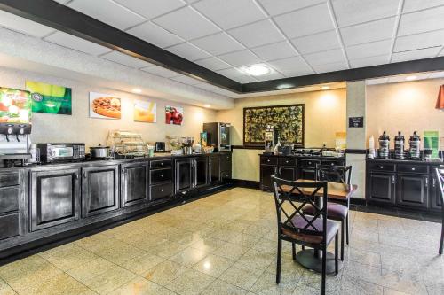 Quality Inn & Suites Memphis East