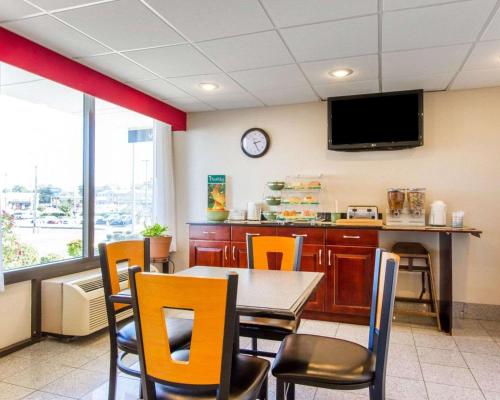 Restaurante, Quality Inn Dyersburg I-155 in Dyersburg (TN)