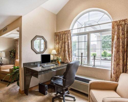 Quality Inn & Suites Mt. Juliet - image 3