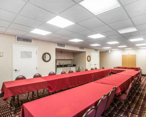 Quality Inn & Suites Mt. Juliet - image 9