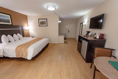 Suite, balcón, bañera de hidromasaje