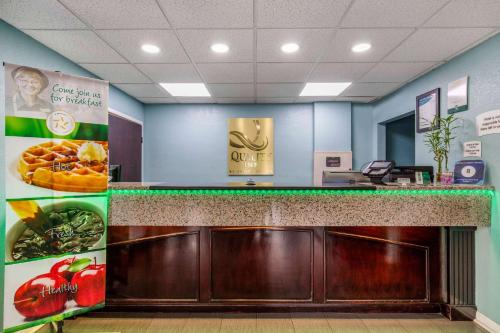 Quality Inn Kingston Springs - 로비