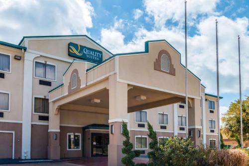 Quality Suites, Ft Worth Burleson - Hotel