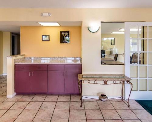 Rodeway Inn & Suites Hwy 290 NW in Houston, USA