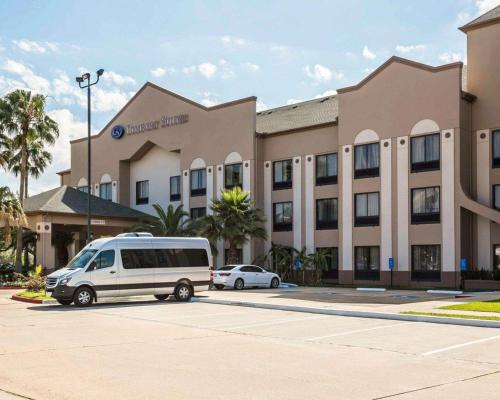 Comfort Suites Stafford Near Sugarland