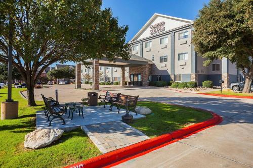 Comfort Suites Lewisville