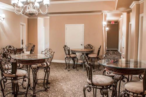 O'Brien Riverwalk Boutique Hotel - 레스토랑