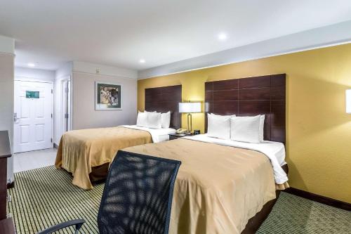 Quality Inn & Suites Seaworld North