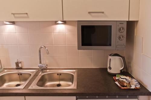 Two-Bedroom Apartment image 5