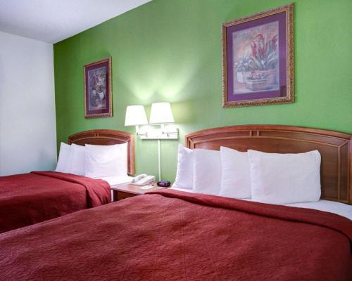 Quality Inn & Suites Airport - main image