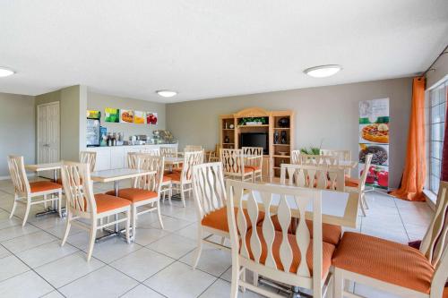 Quality Inn Clute Freeport in Clute, USA