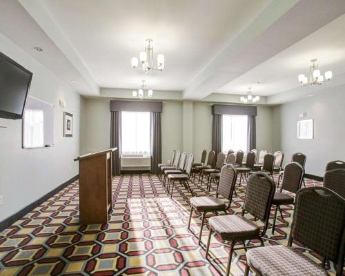 Quality Inn & Suites Bryan - image 4