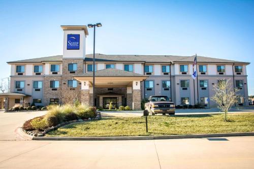 Sleep Inn & Suites Center - image 5