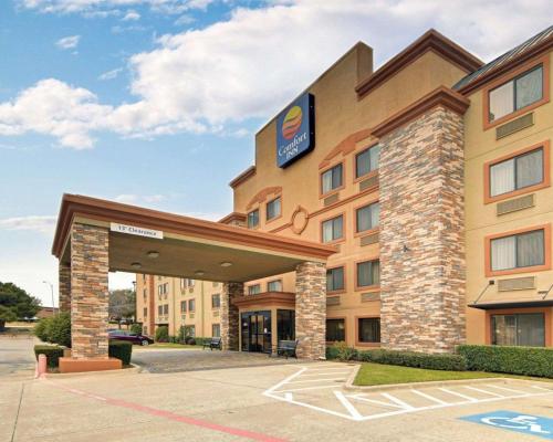 Comfort Inn Grapevine Near DFW Airport