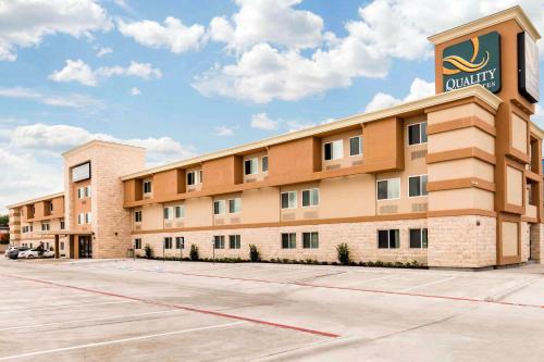 Quality Inn & Suites Plano