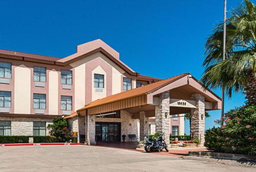 Quality Inn & Suites in Buda, USA