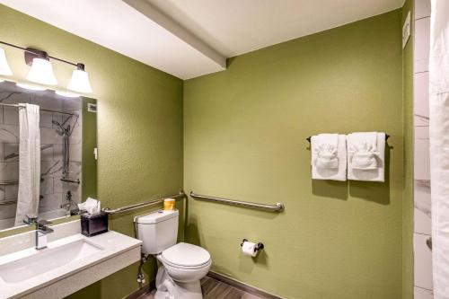 Quality Inn & Suites Plano