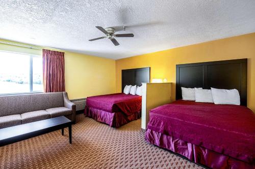 Rodeway Inn & Suites in Monticello, USA