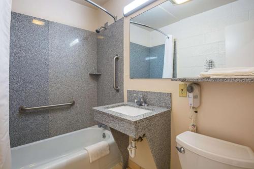 Rodeway Inn Cedar City - image 5