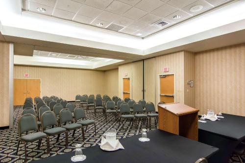 Sleep Inn Lake Wright - image 9