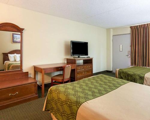 Econo Lodge Near Quantico Marine Base - image 6