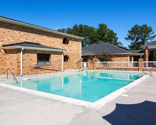 Quality Inn Petersburg Near Fort Gregg-Adams