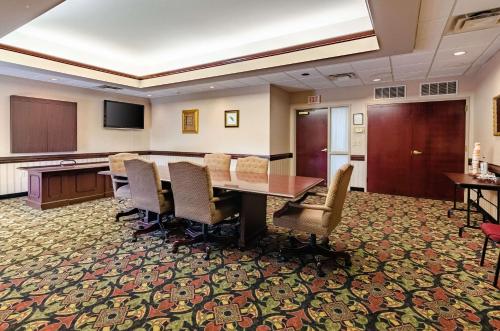 Quality Inn & Suites Abingdon - 편의 시설/서비스
