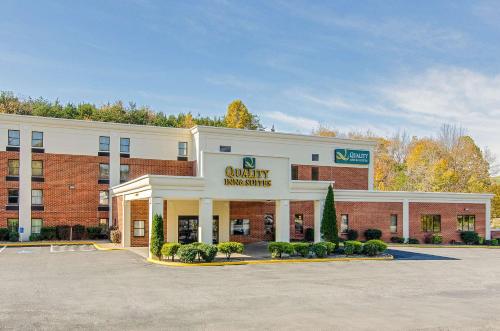 Quality Inn & Suites Lexington near I-64 and I-81