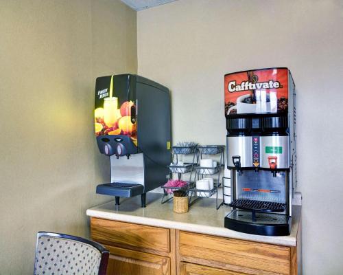 Econo Lodge Wytheville - main image