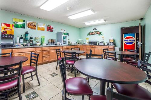 Fairbridge Inn Sunnyside - 레스토랑