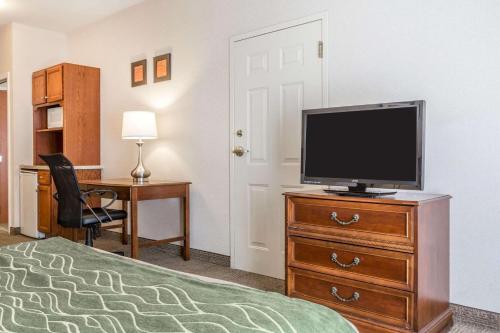 Comfort Inn & Suites in Burlington, USA