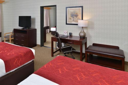 Comfort Suites Airport Tukwila Seattle