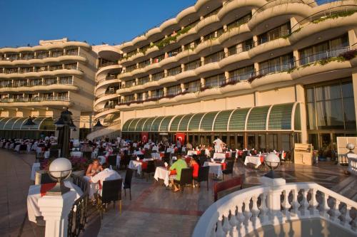Crystal Sunrise Queen Luxury Resort & Spa - image 10