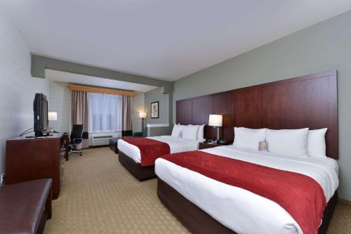 Comfort Suites Airport Tukwila Seattle