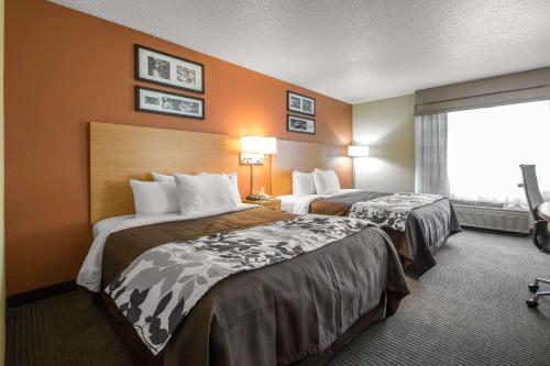 Sleep Inn and Suites Sheboygan I 43