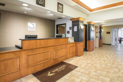 Sleep Inn & Suites Sheboygan I-43