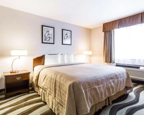 Quality Inn & Suites Stoughton - Madison South