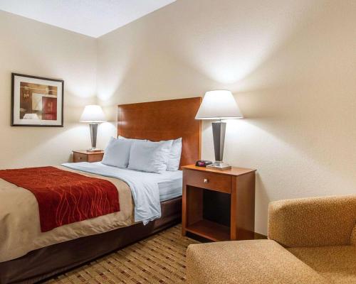 Quality Inn & Suites Quality Inn & Suites