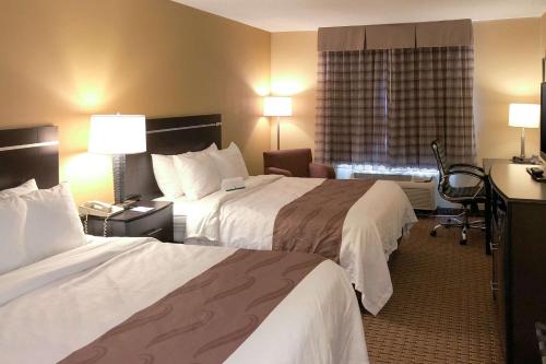 Quality Inn & Suites Sun Prairie Madison East