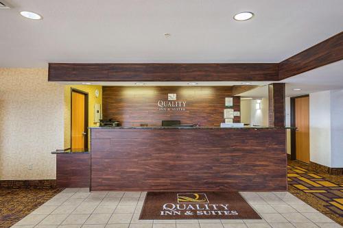 Quality Inn & Suites Belmont Route 151