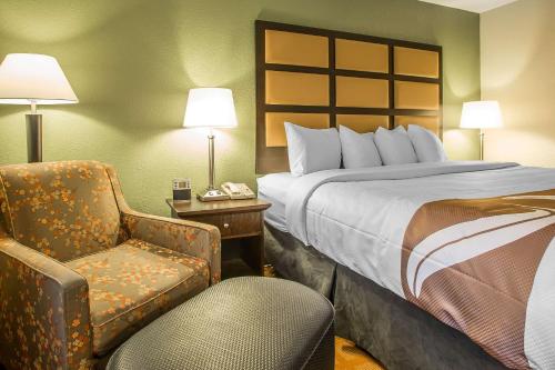 Quality Inn & Suites Marinette