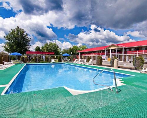 Quality Inn New River Gorge - image 4