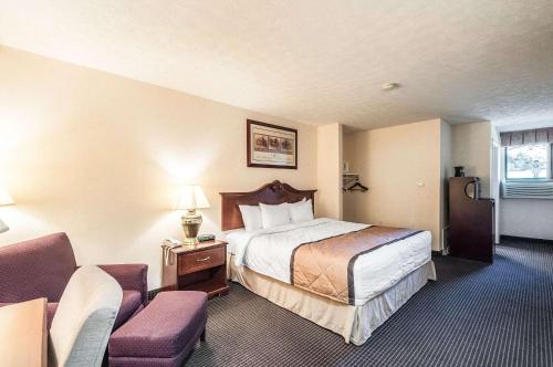 Rodeway Inn and Suites