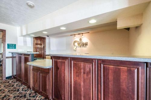 Rodeway Inn and Suites