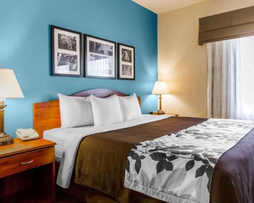 Sleep Inn & Suites Evansville